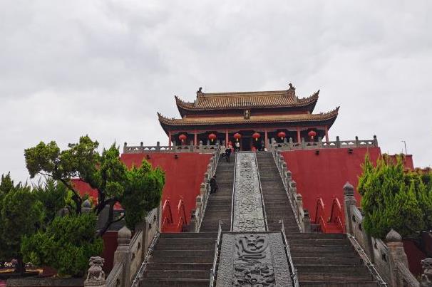 8月开封受疫情影响龙亭景区暂时闭园