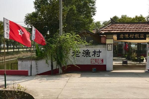 荆州洪湖有什么好玩的地方？