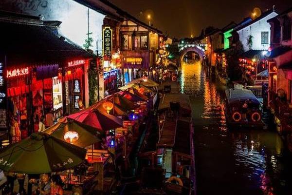 苏州乘坐地铁赏秋推荐