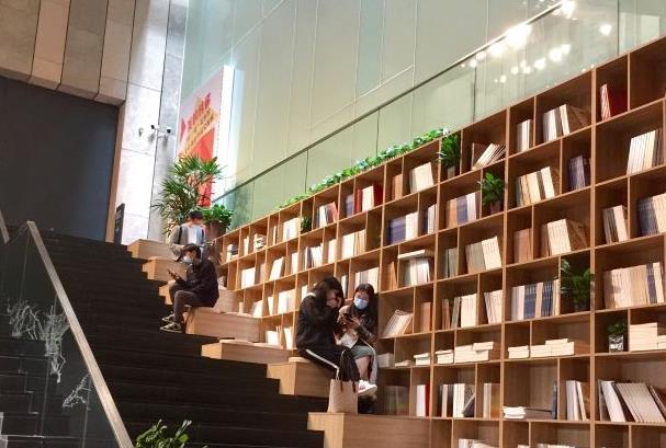 2021因布展需要江苏省美术馆陈列馆临时闭馆