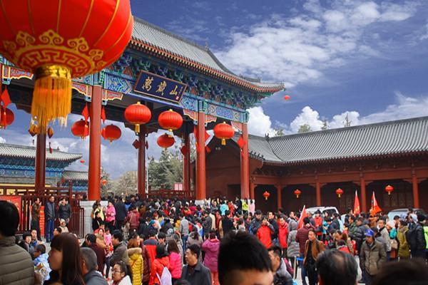 受疫情影响从11月2日起开封万岁山大宋武侠城暂停实景剧演出