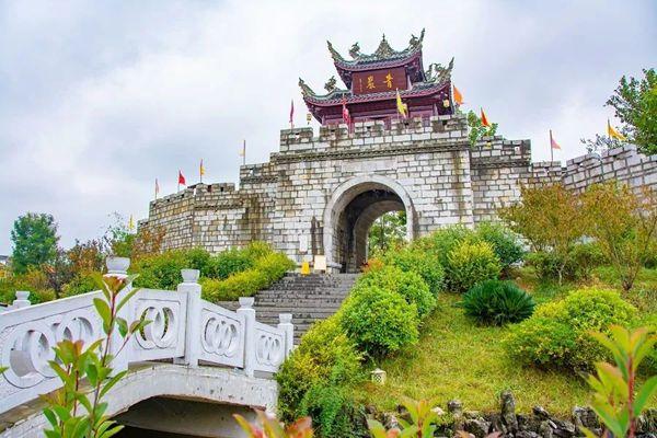 重庆到贵阳旅游攻略三日游 重庆到贵阳自由旅游最佳路线